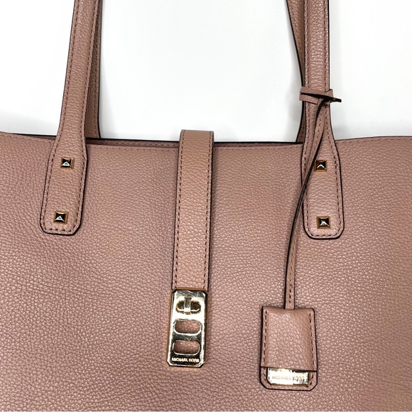 Michael Kors Carson Carryall Tote - Picture 3 of 15